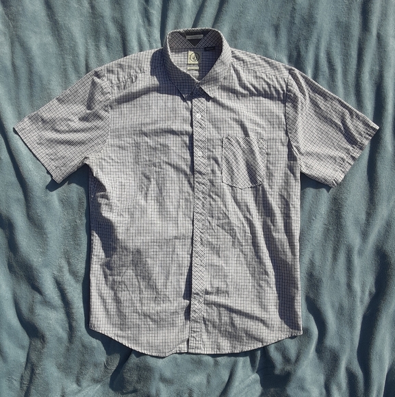 Volcom button down - Picture 2 of 3